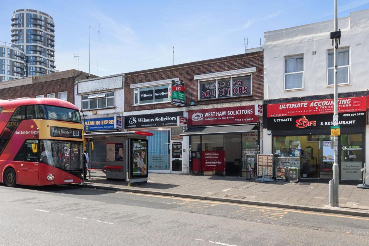 Fantastic 2Bd Barking Stay With Links To The City! ロンドン エクステリア 写真